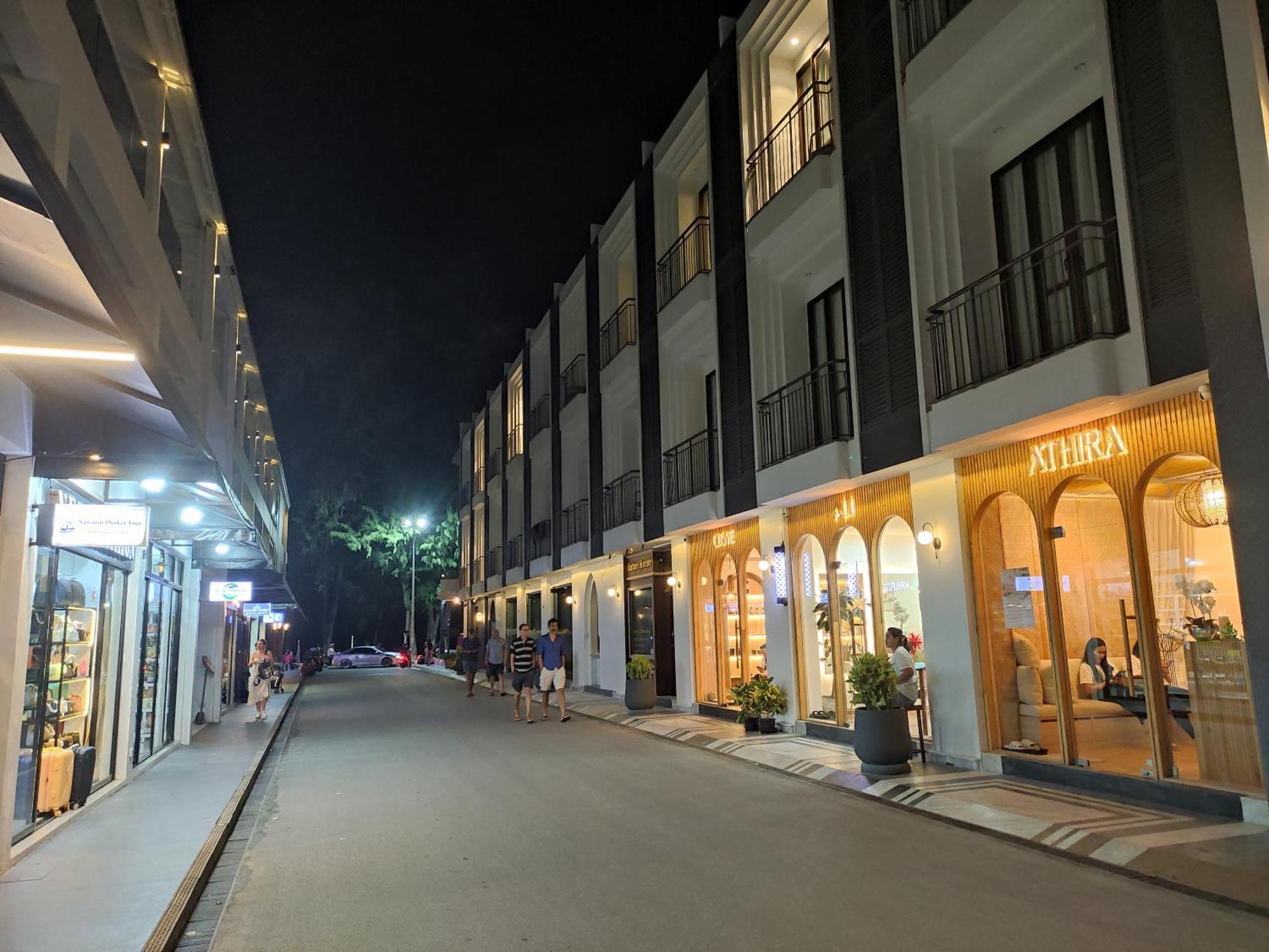 Sea Beach Paradise Patong Exteriör bild